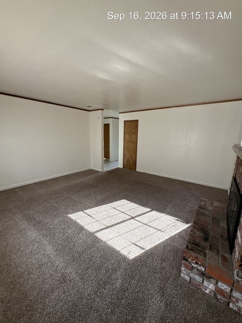 Visalia Apartment: 700-738 South Linwood / 4431-4445 West Myrtle/4430 West Cypress
