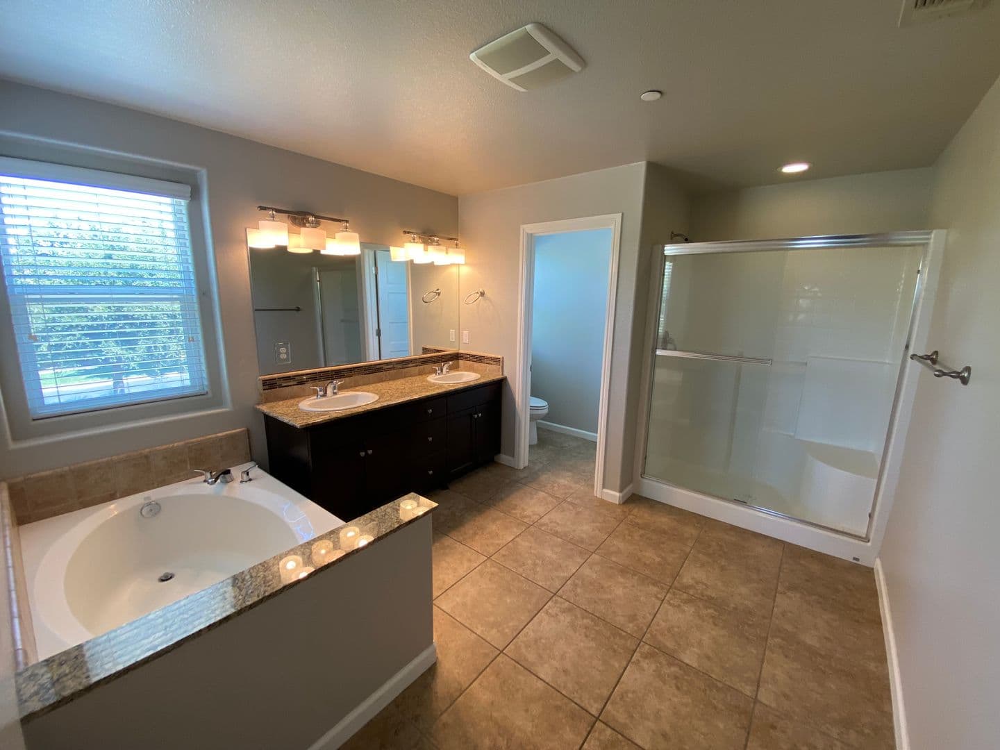 Clovis House: 3461 Alcove Way