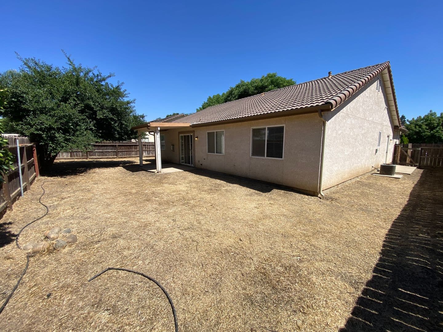 Visalia House: 3848 East Oak Avenue