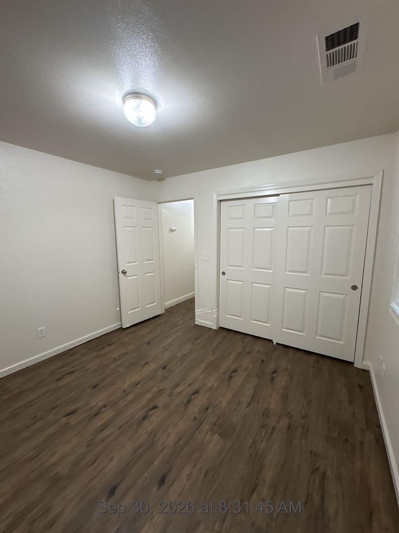 Visalia Apartment: 2222-2228 N. Vickie Ct