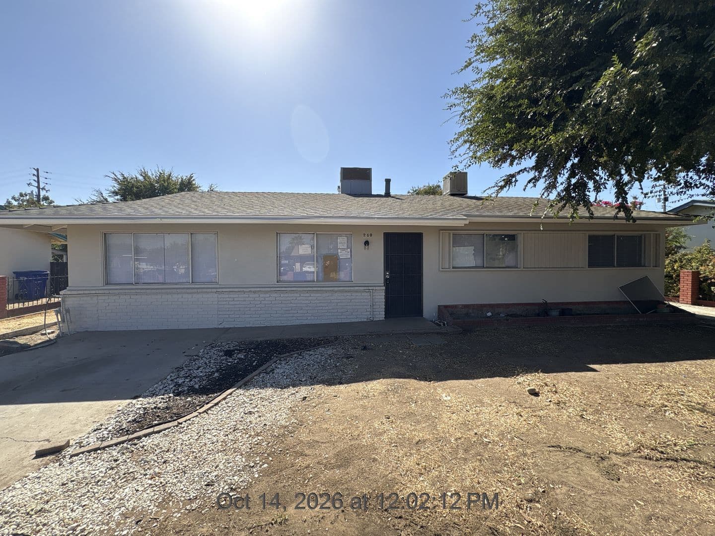 Dinuba House: 240 W Whittaker Way