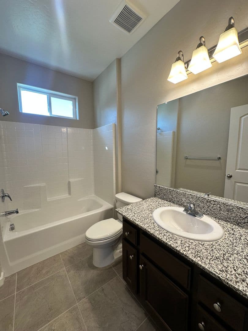 Visalia House: 4520 W. Flagstaff Ave