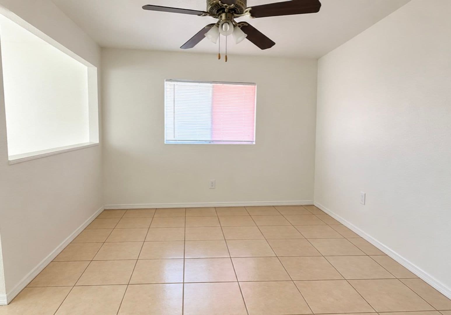 Dinuba House: 240 W Whittaker Way