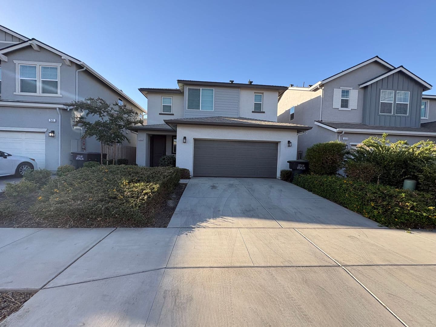 Visalia House: 1005 West Sedona Ave