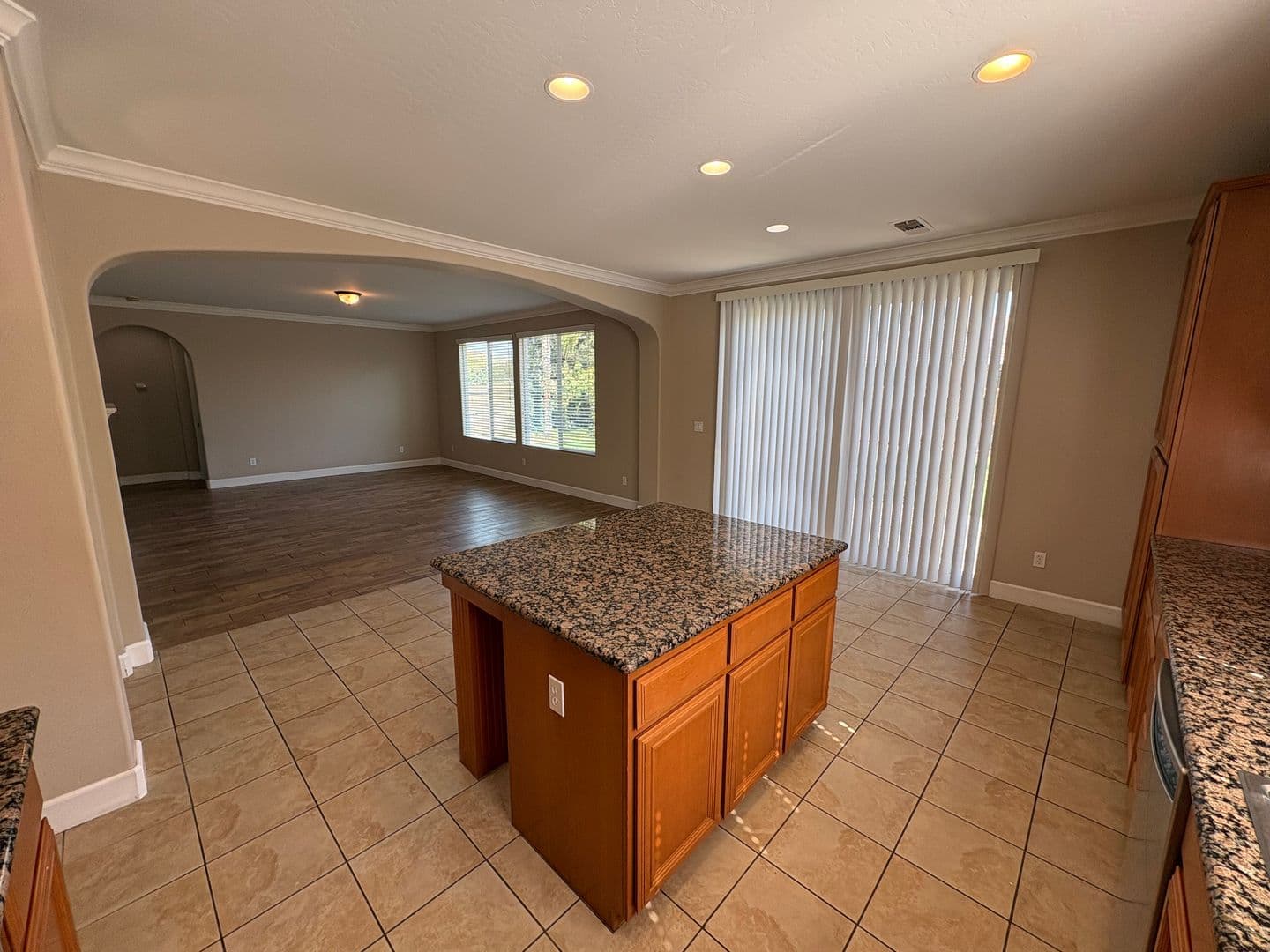 Visalia House: 3116 W Buena Vista