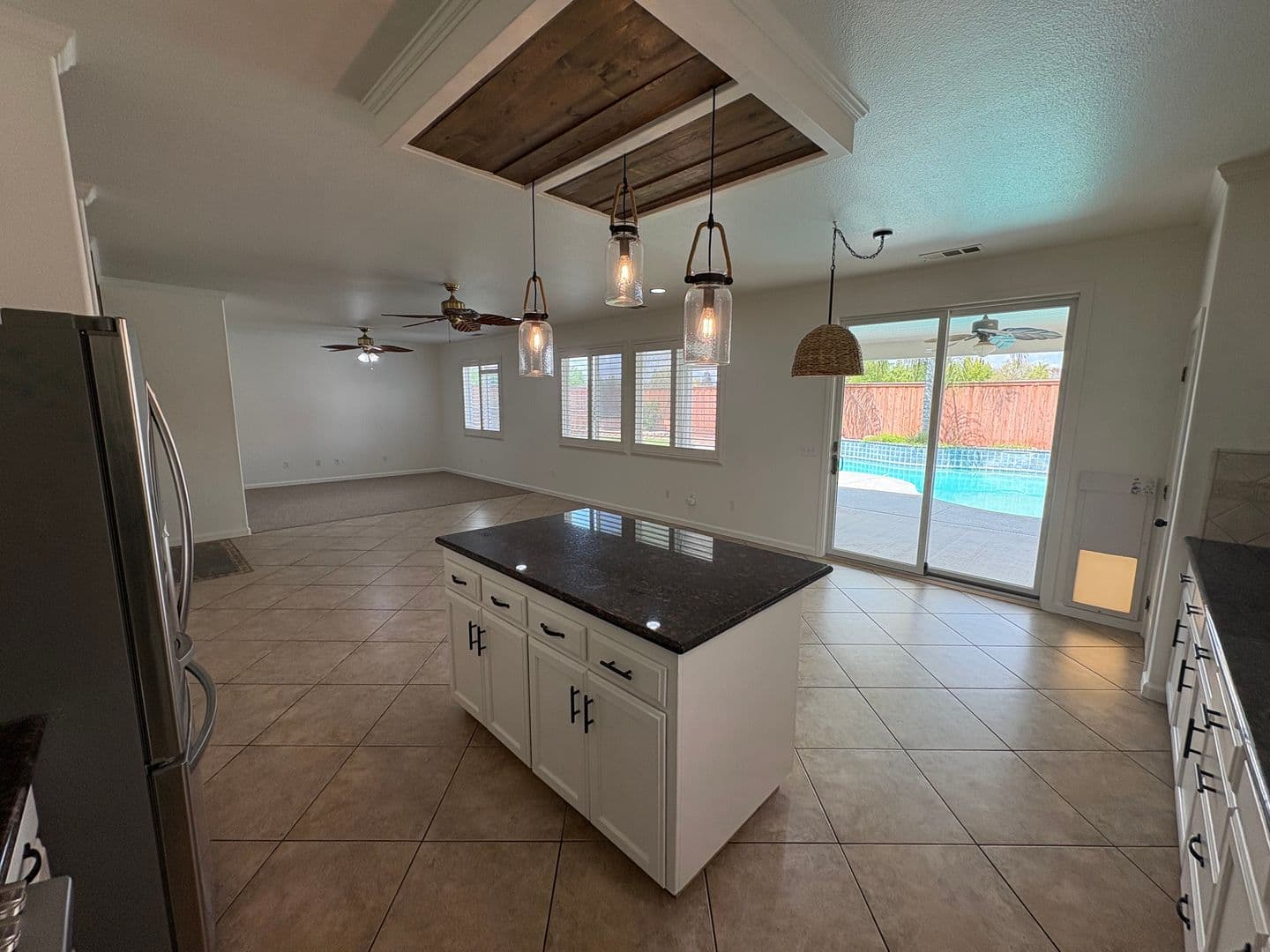 Visalia House: 5928 West Whitley Ave