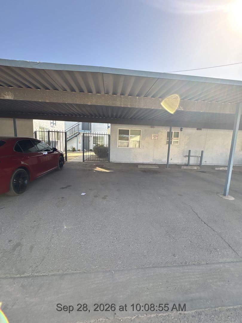 Tulare Apartment: 103-115 West Sonora Avenue