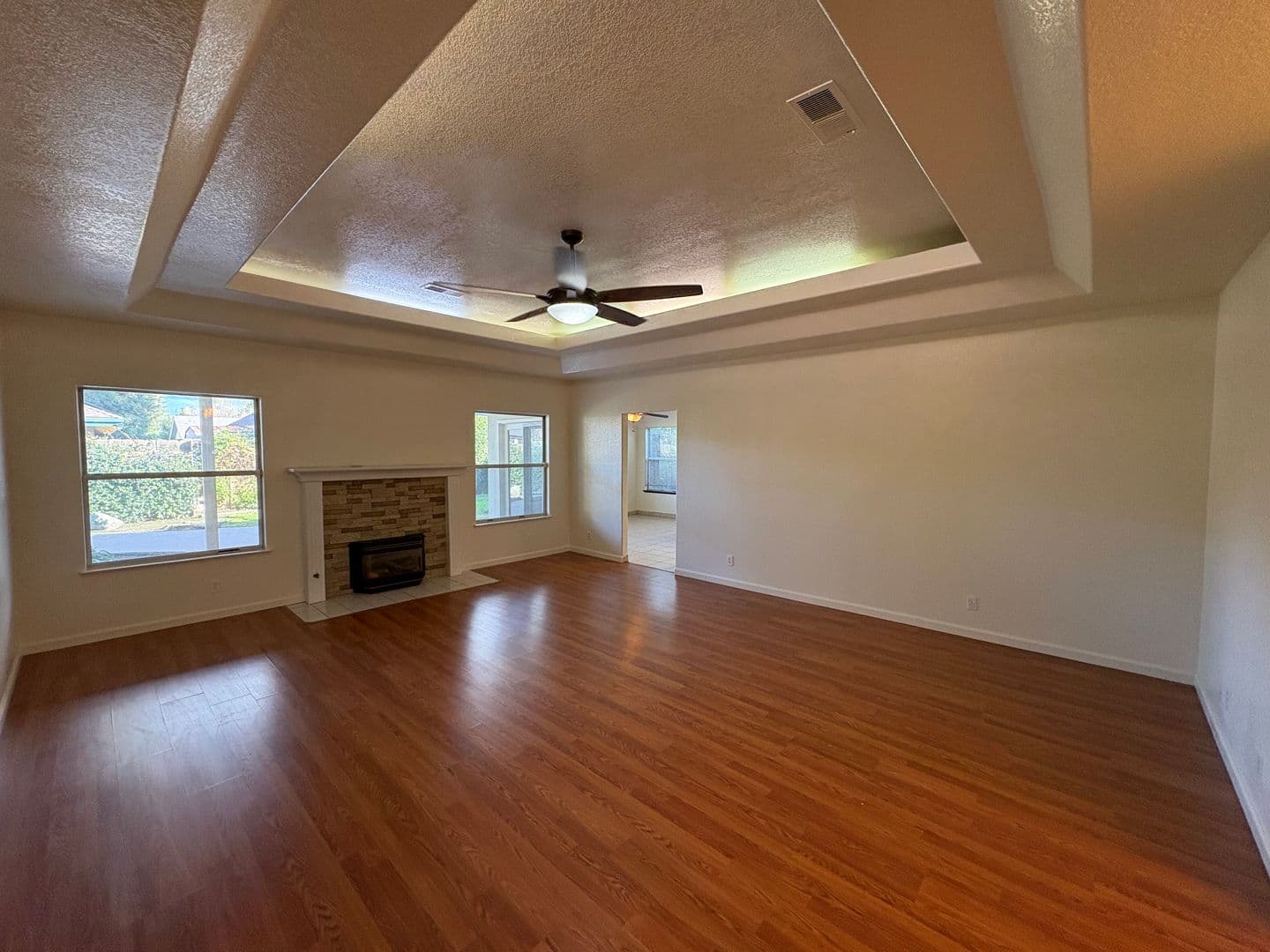 Visalia House: 1036 North Palm St