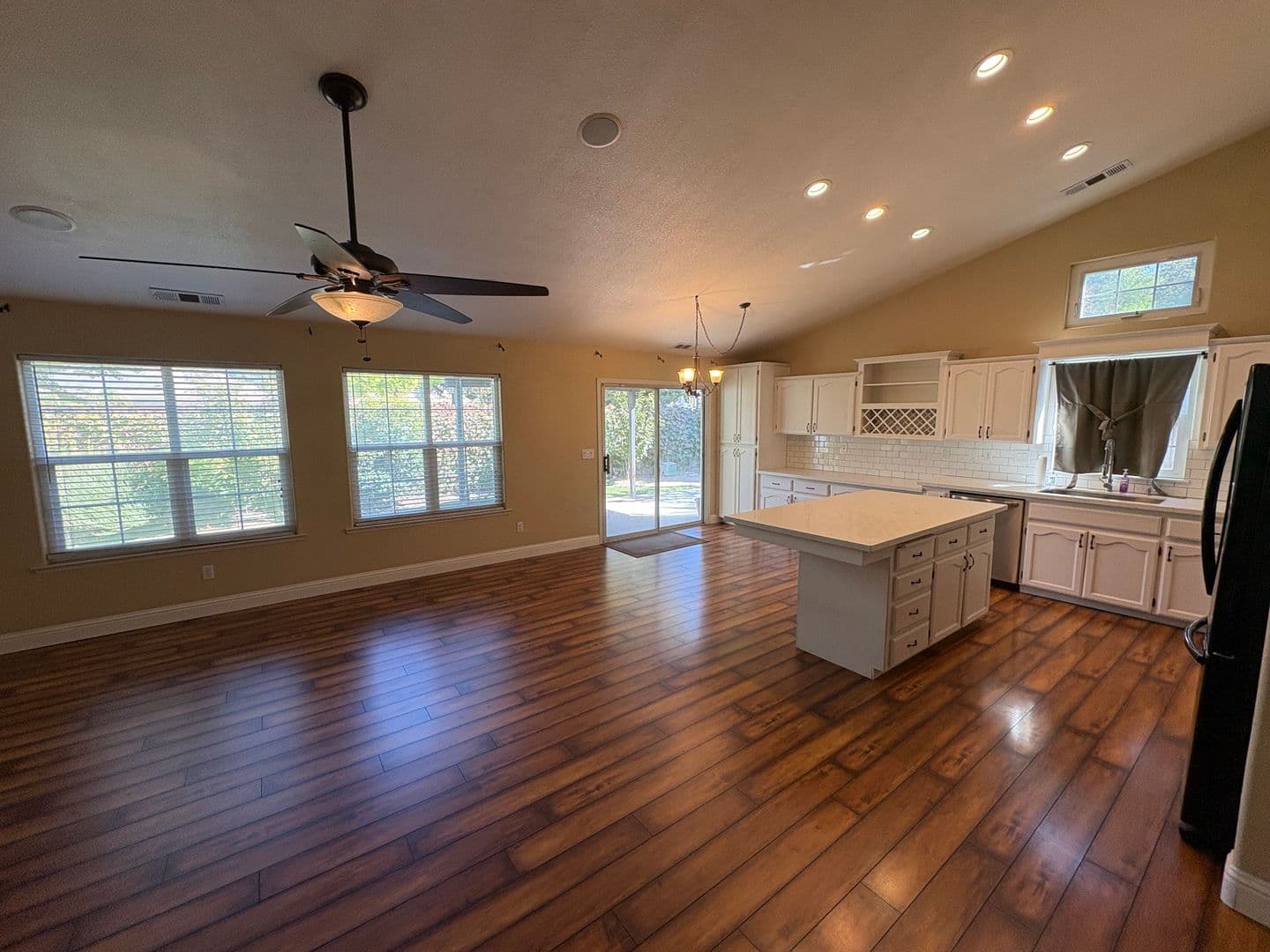 Visalia House: 3524 S. Lincoln Ct