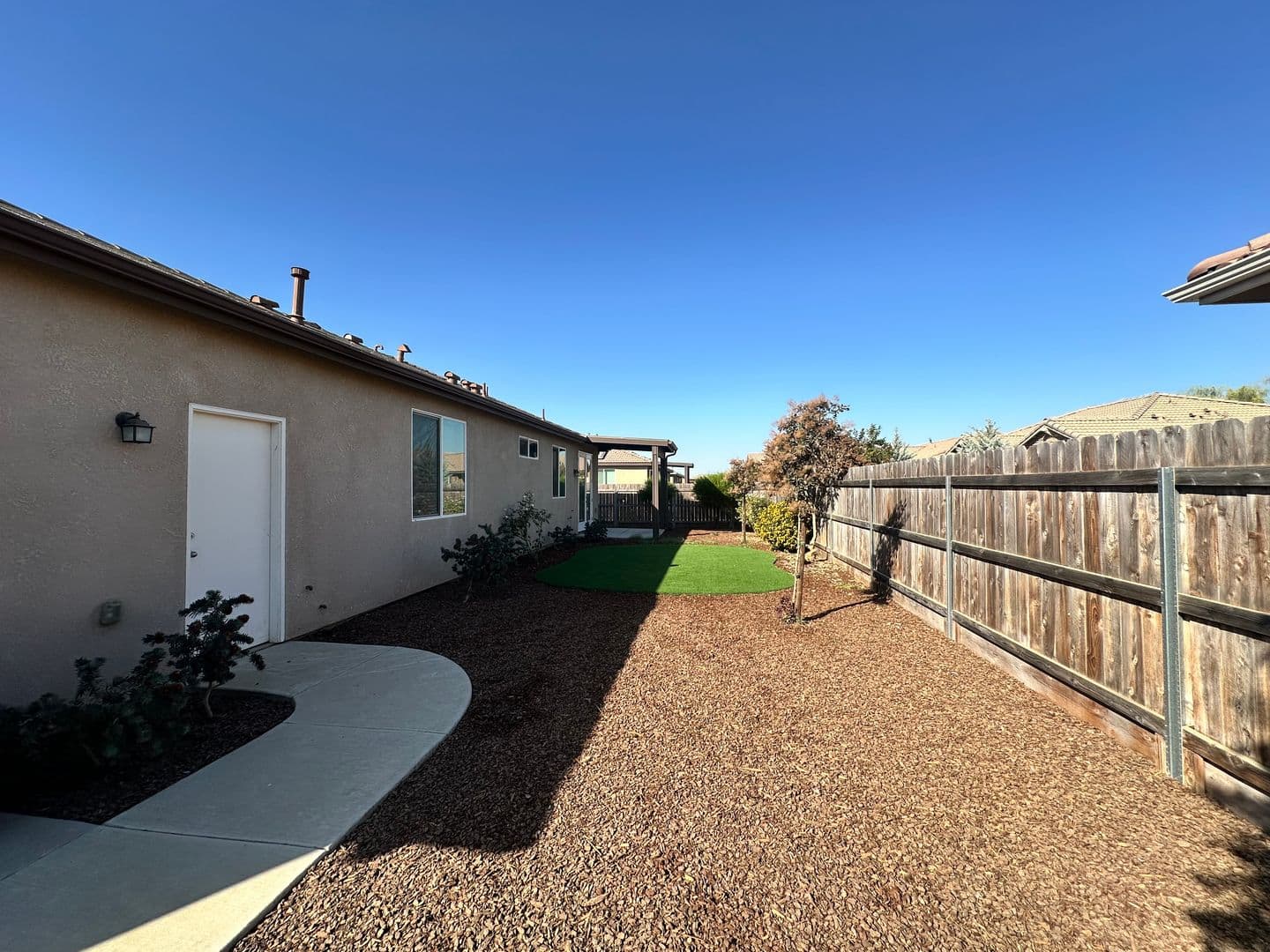 Visalia House: 4520 W. Flagstaff Ave
