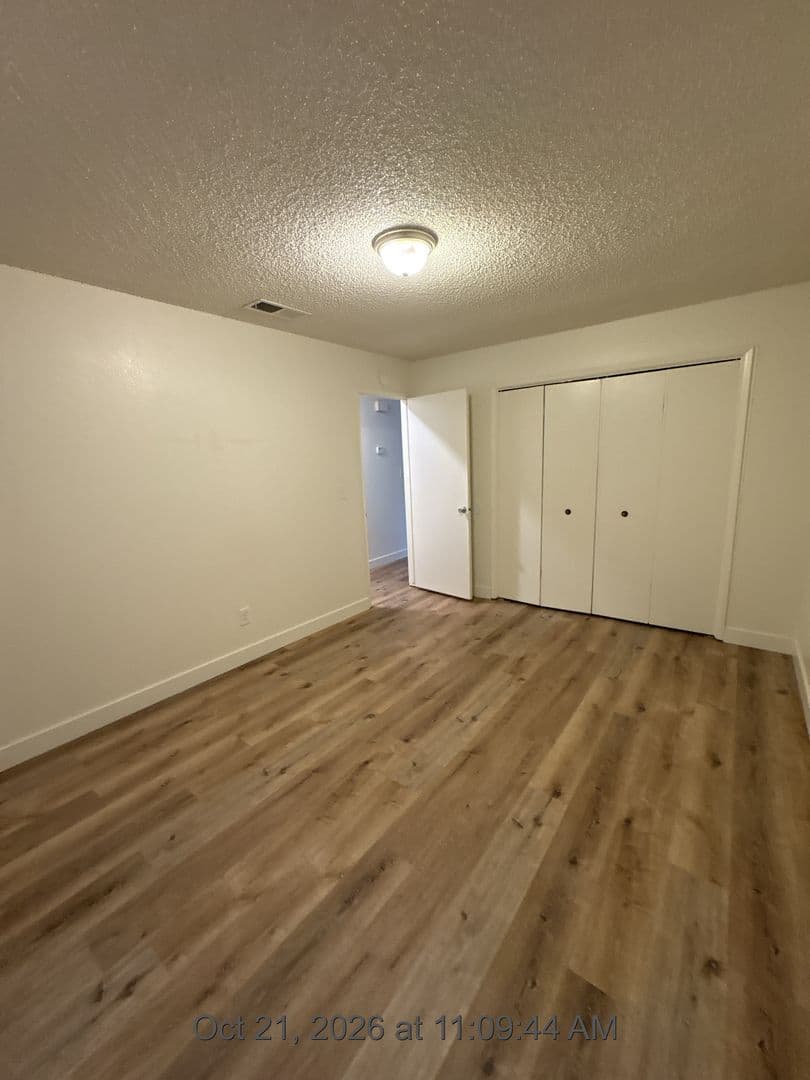 Visalia Apartment: 2015-2019 E. Walnut Ave