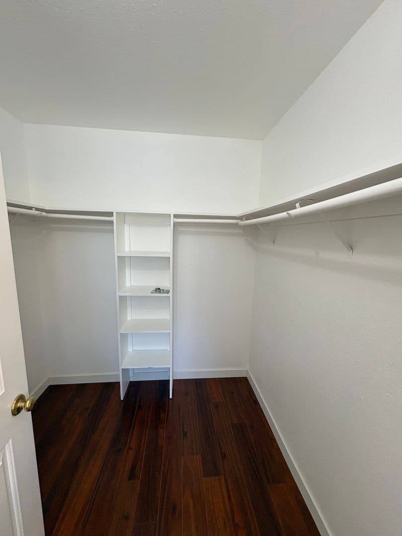 Visalia House: 5730 West Monte Verde Ct