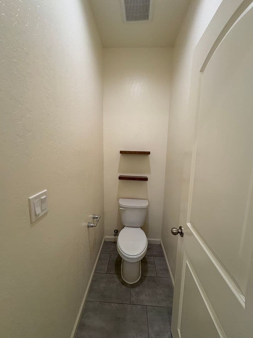 Tulare House: 3272 Manchester St