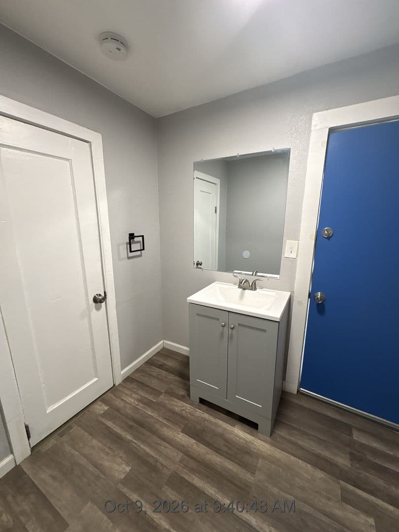 Reedley Apartment: 837 Evening Glow  Ave