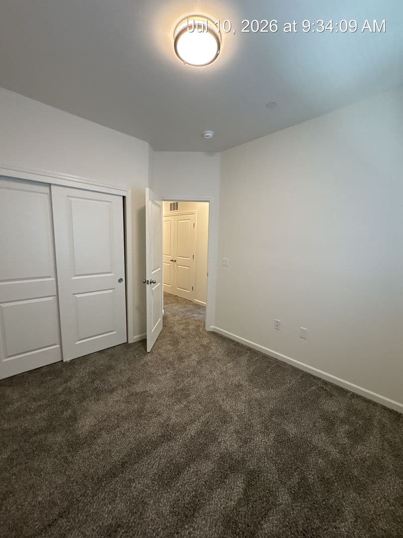 Visalia Apartment: 711-747 S Pinkham