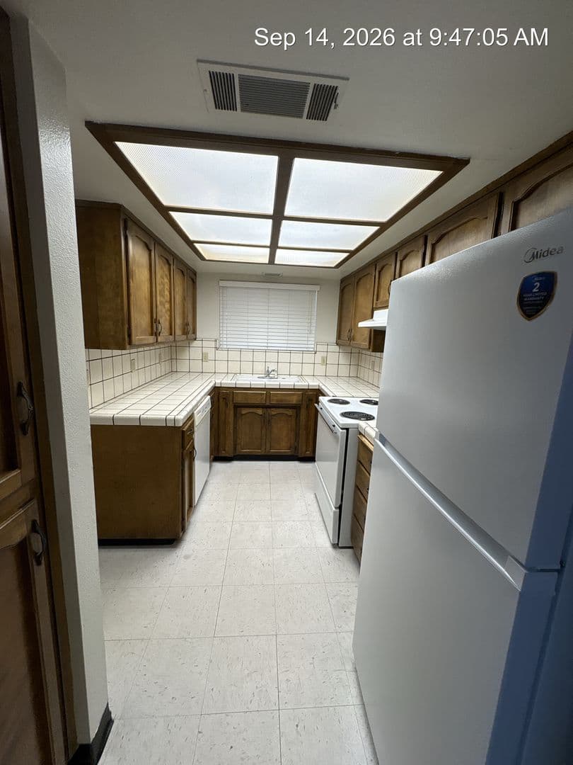 Visalia Apartment: 3523-3529 South County Center