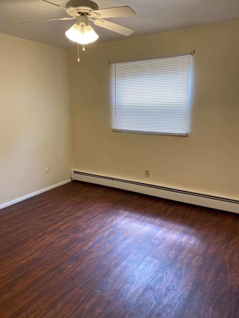 Boardman Apartment: 7145 Locust Ave