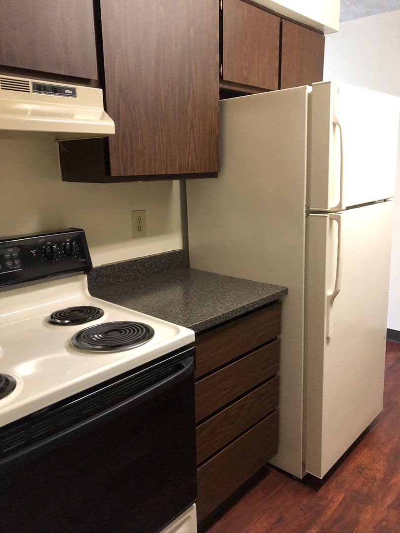 Cortland Apartment: 293 Maplewood Drive