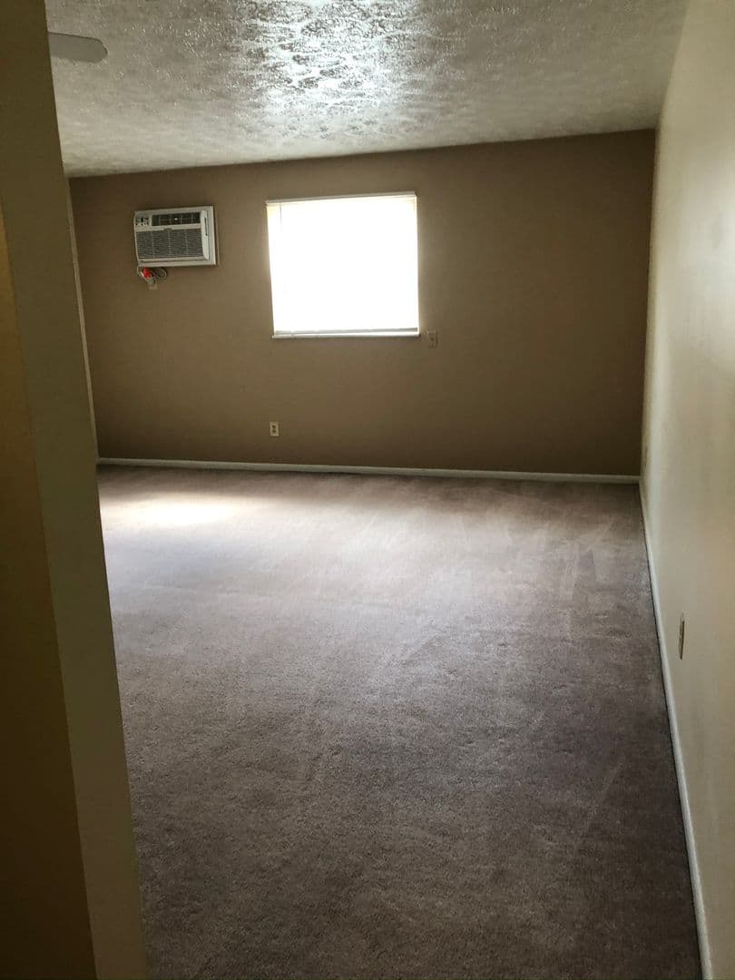 Cortland Apartment: 293 Maplewood Drive