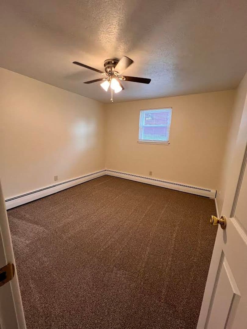 Girard Apartment: 241 Churchill Rd.