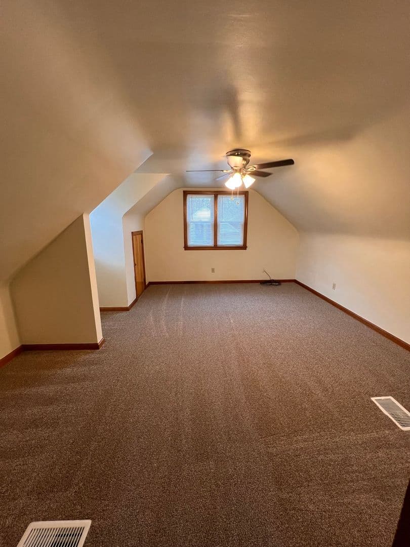 Austintown House: 154 S. Kimberly