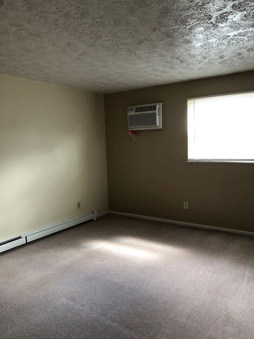 Cortland Apartment: 293 Maplewood Drive