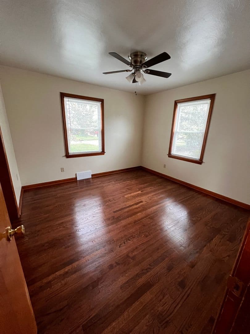 Austintown House: 154 S. Kimberly