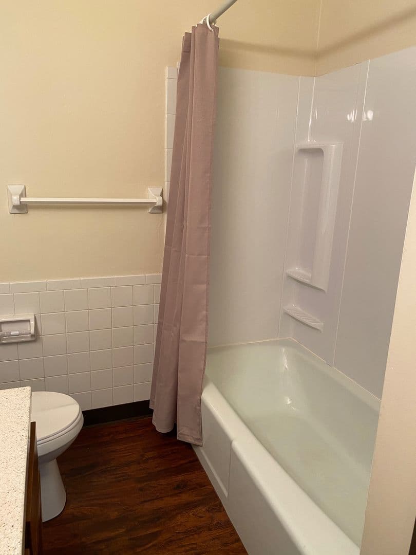 Boardman Apartment: 7145 Locust Ave
