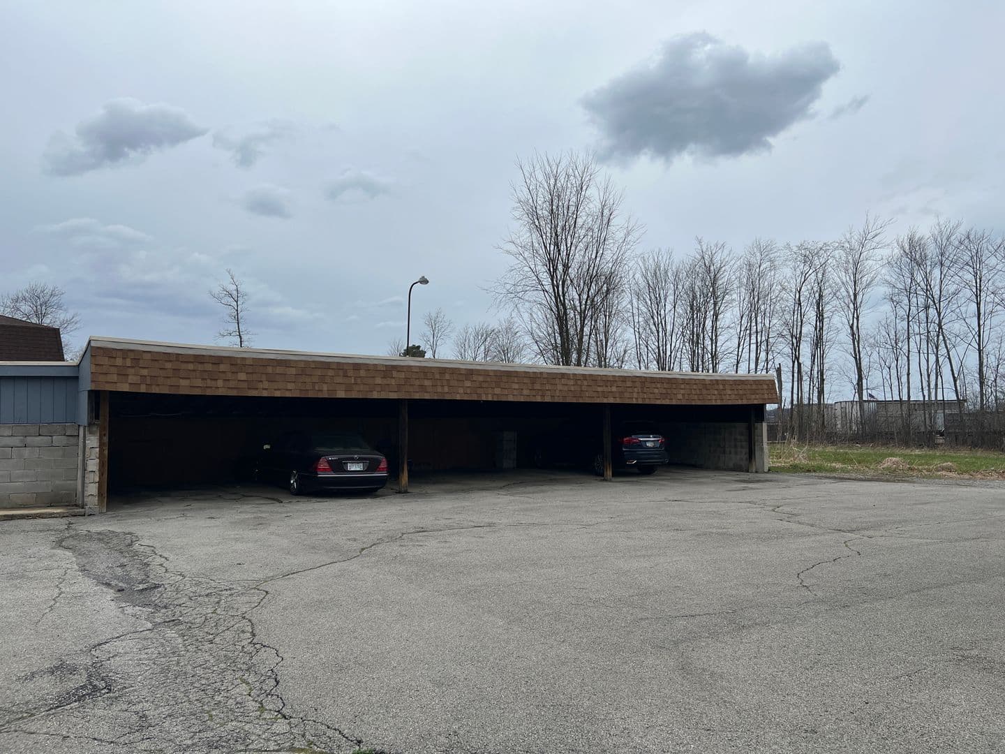 Boardman Apartment: 8126 Stadler Ave.
