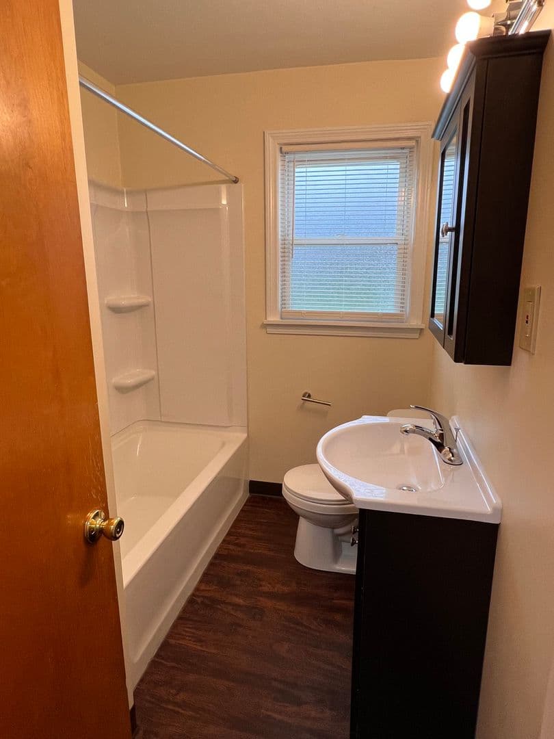 Austintown House: 154 S. Kimberly