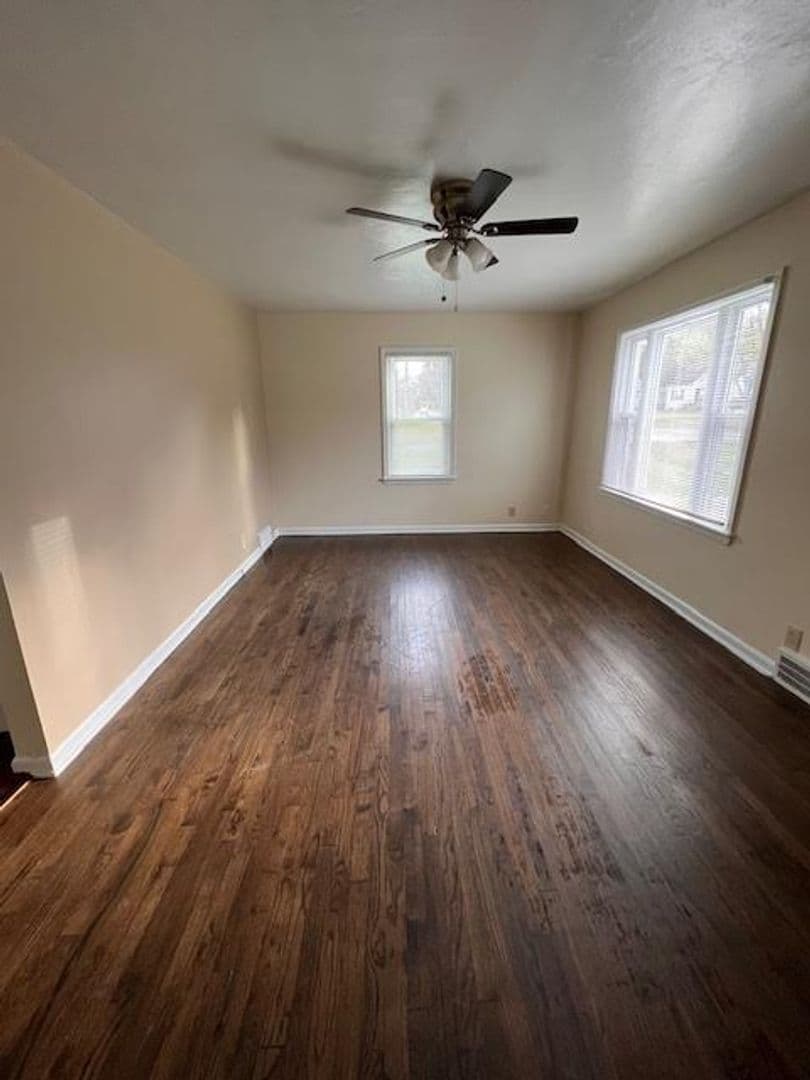 Austintown House: 519 Forest Hill Dr