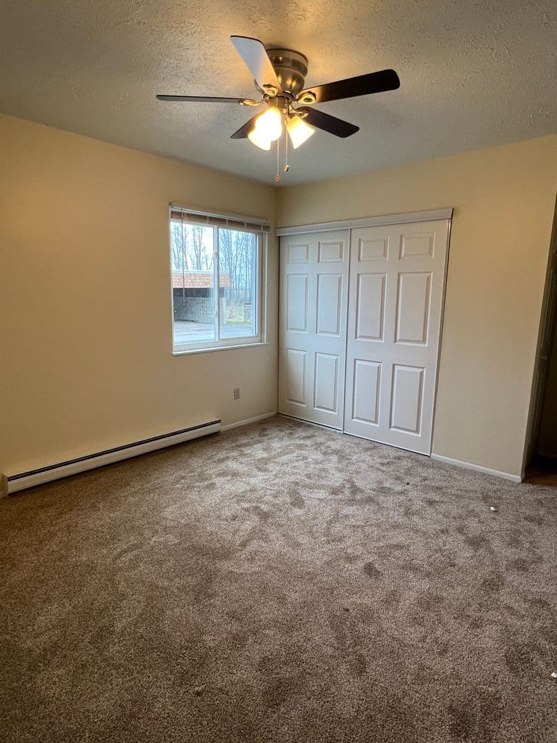 Boardman Apartment: 8126 Stadler Ave.
