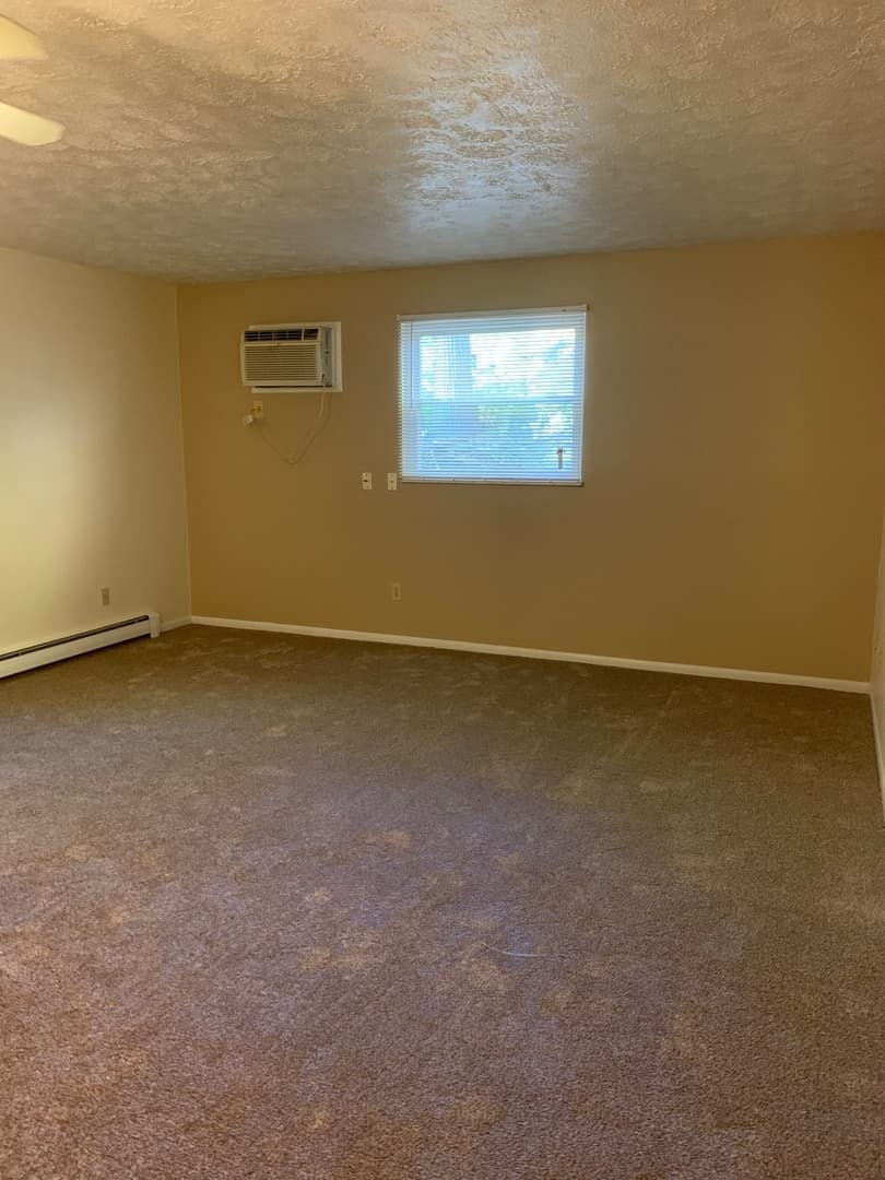Cortland Apartment: 293 Maplewood Drive