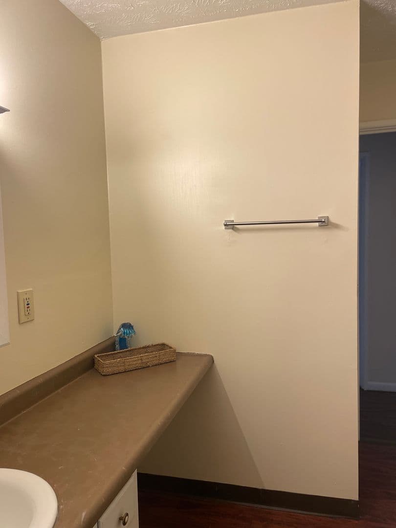 Cortland Apartment: 273 Maplewood Drive