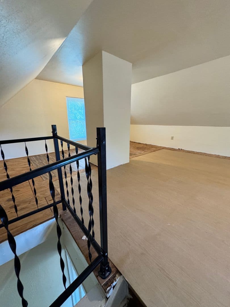 Girard House: 119 Olive Street