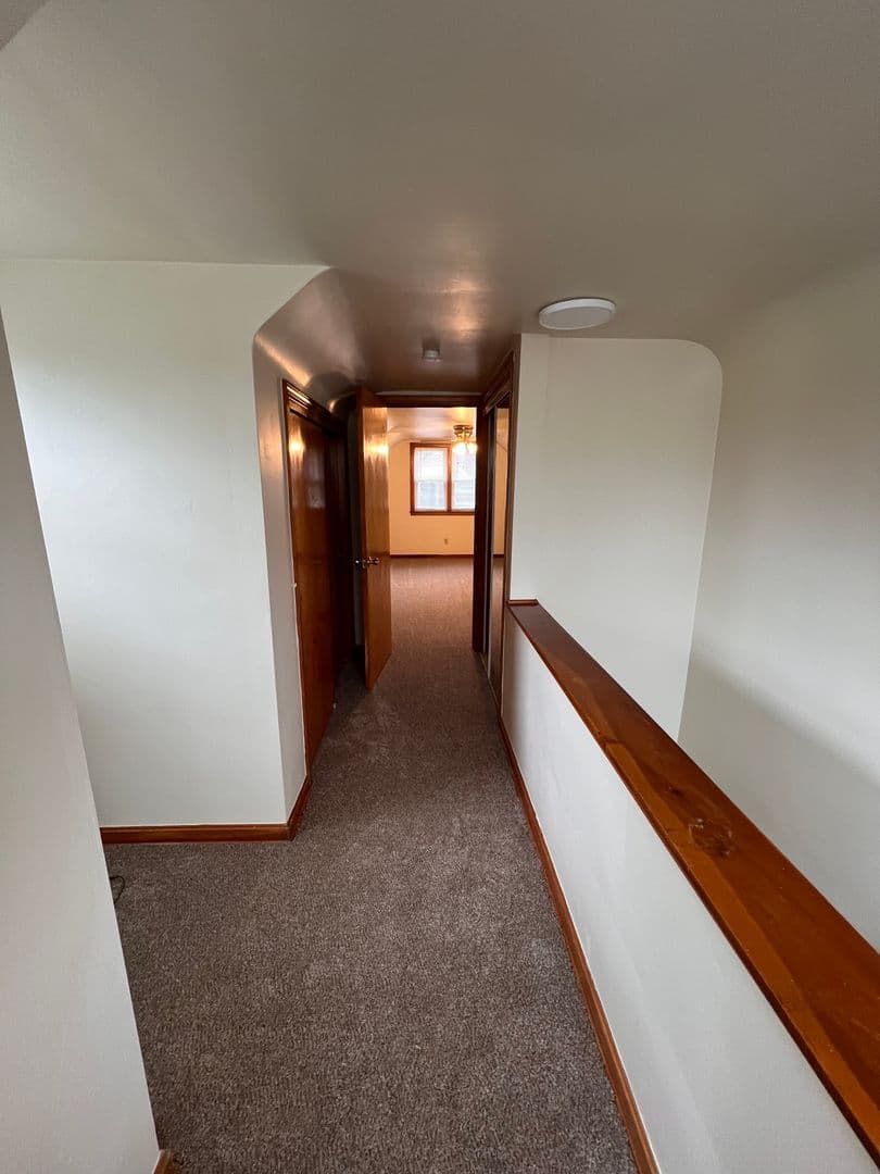 Austintown House: 154 S. Kimberly