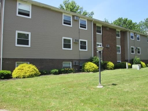 Cortland Apartment: 293 Maplewood Drive