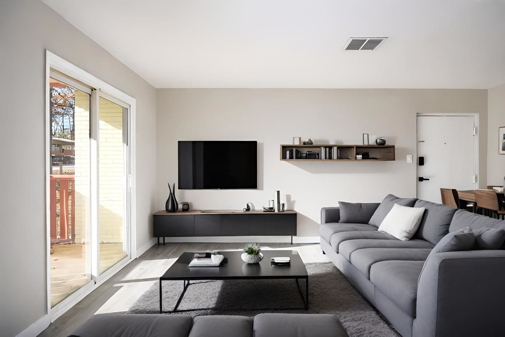 Greensboro Apartment: 2012 Maywood St