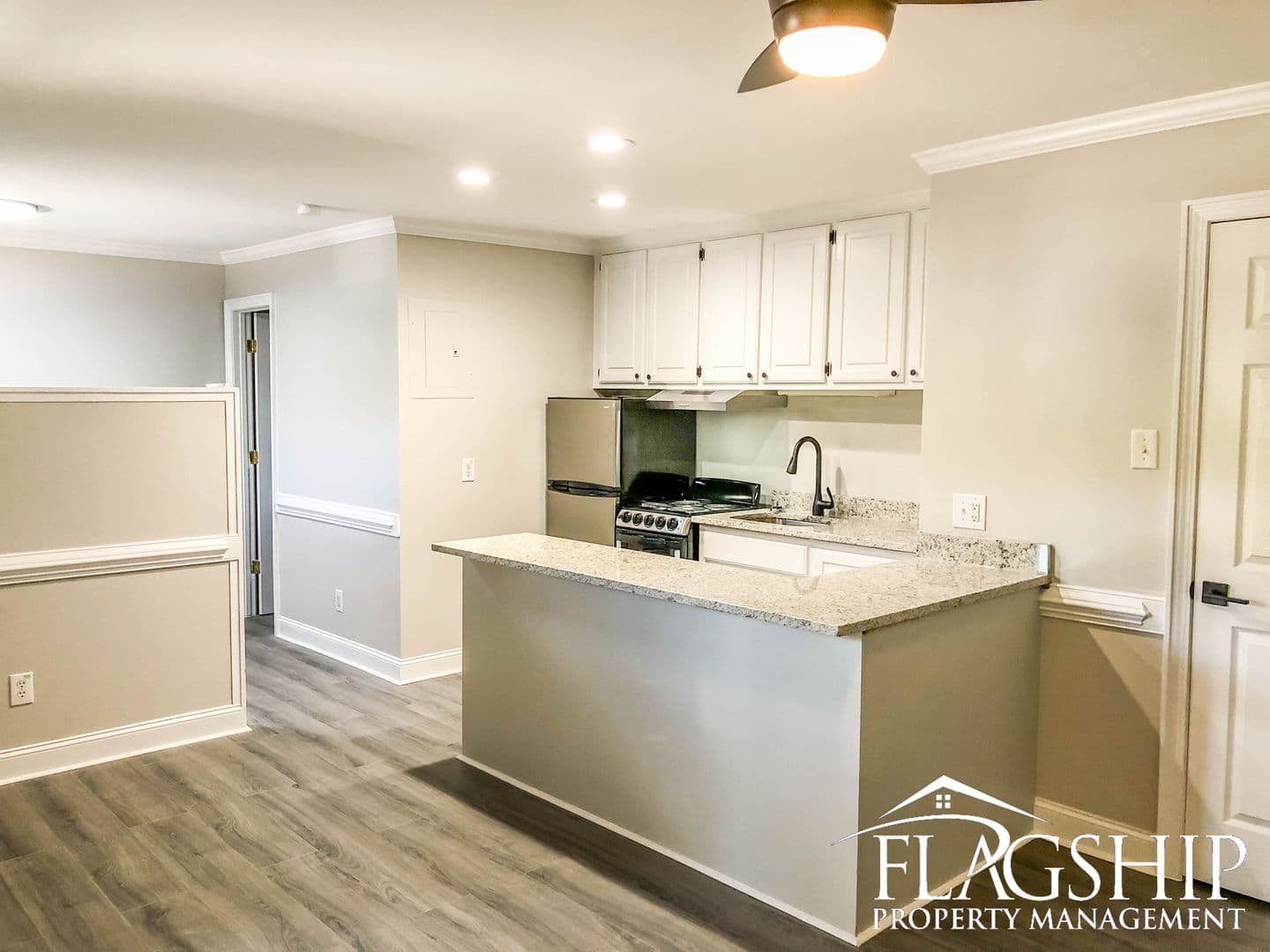 Goldsboro Apartment: 806 N. Berkeley Blvd