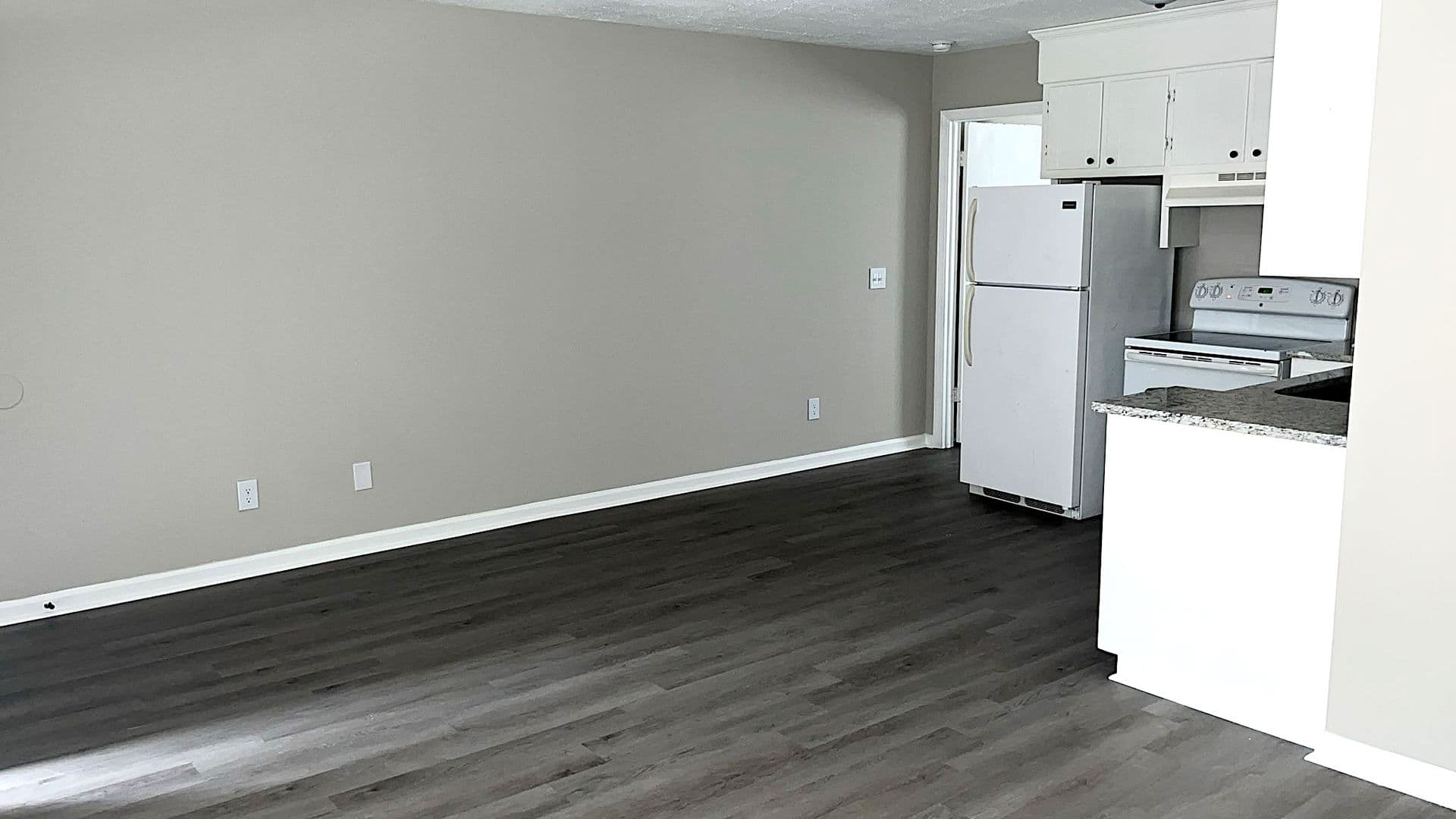 Greenville Apartment: 3214 Summer Place