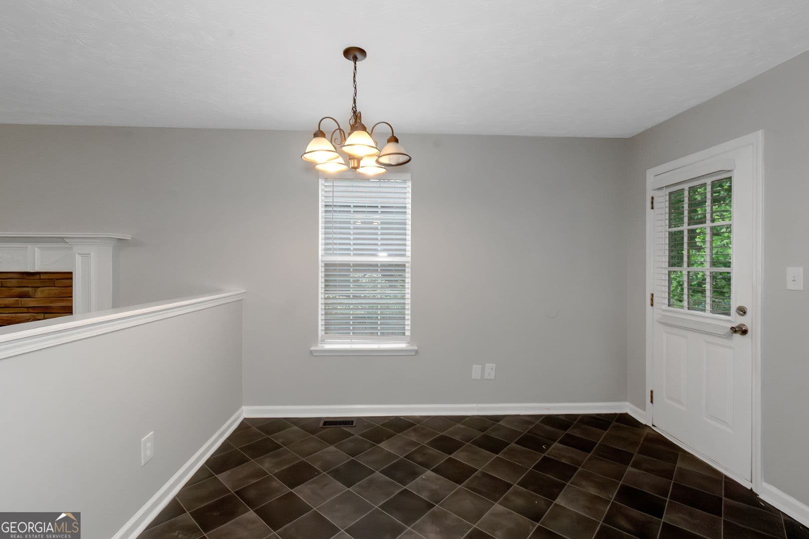 Dallas House: 564 Rustin Dr.
