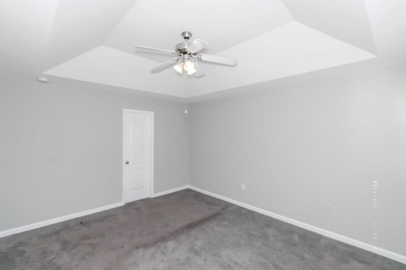 Villa Rica House: 202 Millpond Pkwy