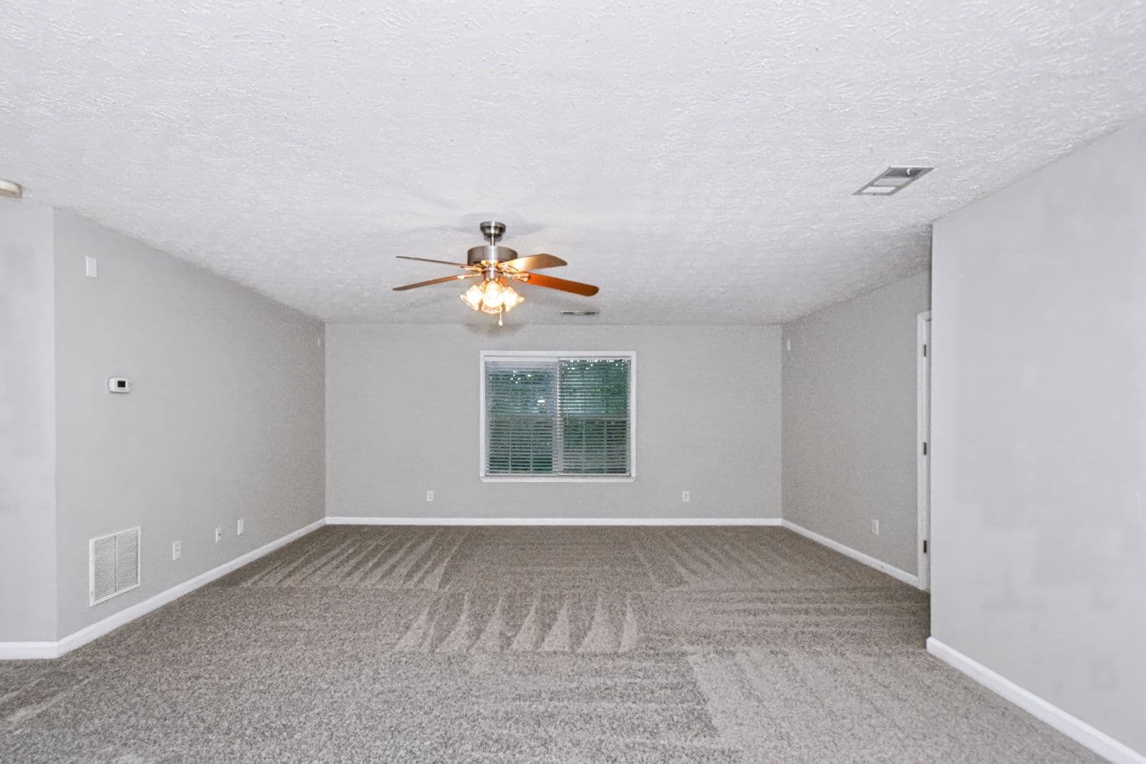Locust Grove House: 704 Emertrey Dr