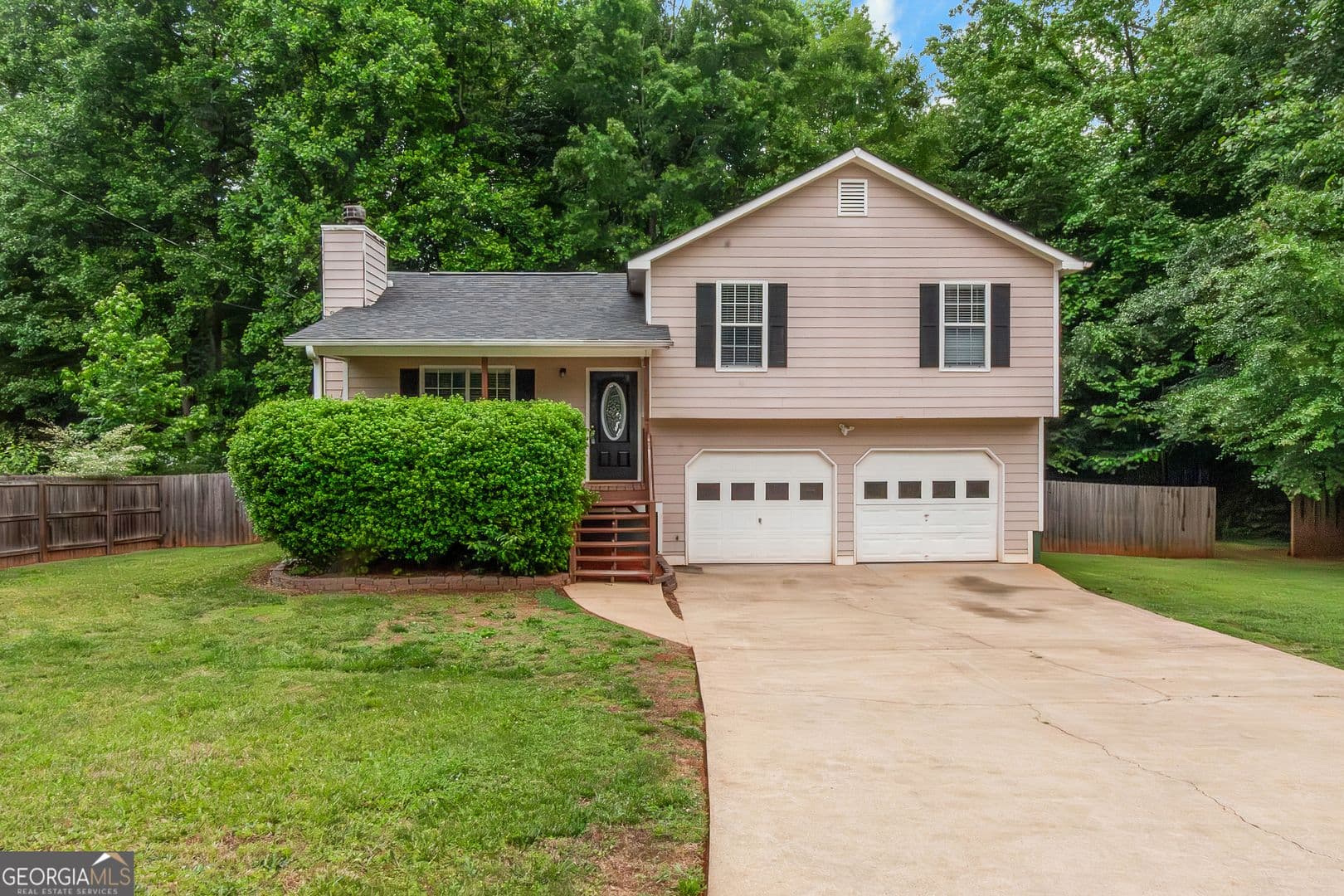 Dallas House: 564 Rustin Dr.