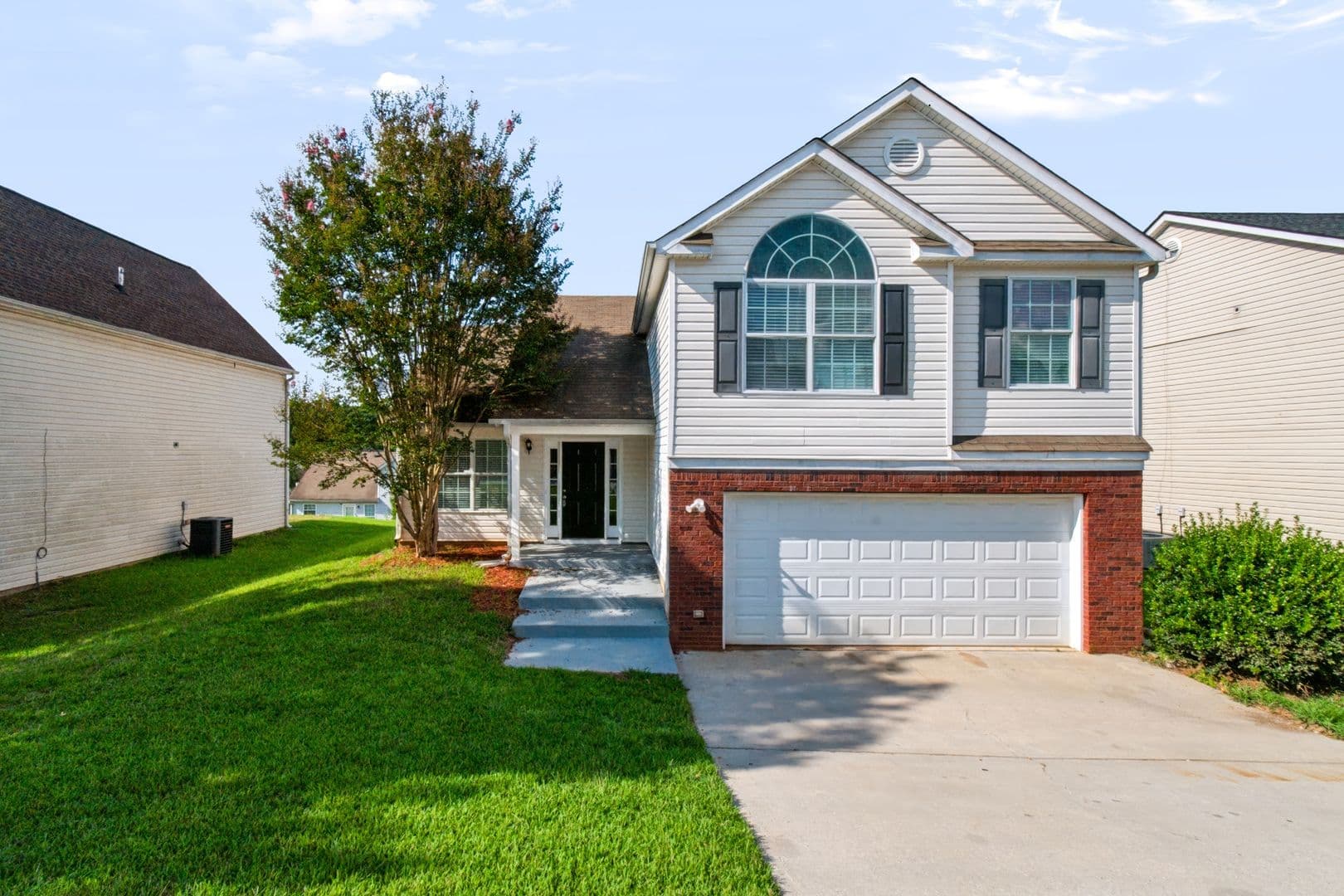 Rex House: 3338 Waggoner Way