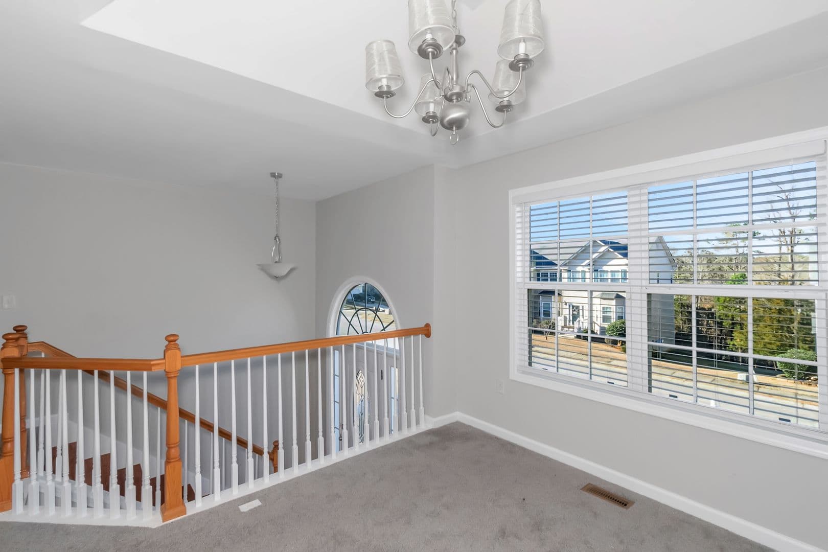 Villa Rica House: 202 Millpond Pkwy