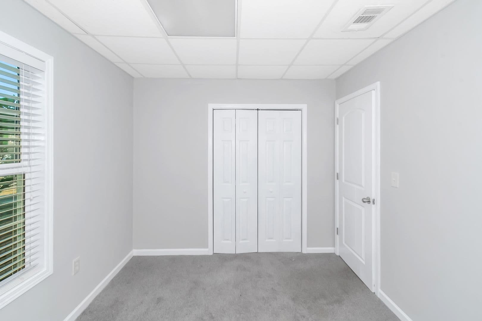 Villa Rica House: 202 Millpond Pkwy