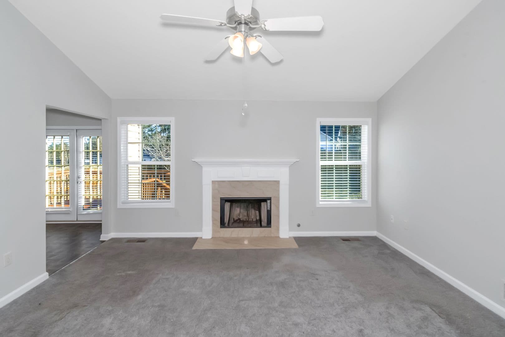 Villa Rica House: 202 Millpond Pkwy