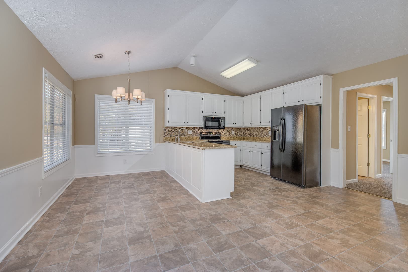 Covington House: 35 Oak Ridge Ct