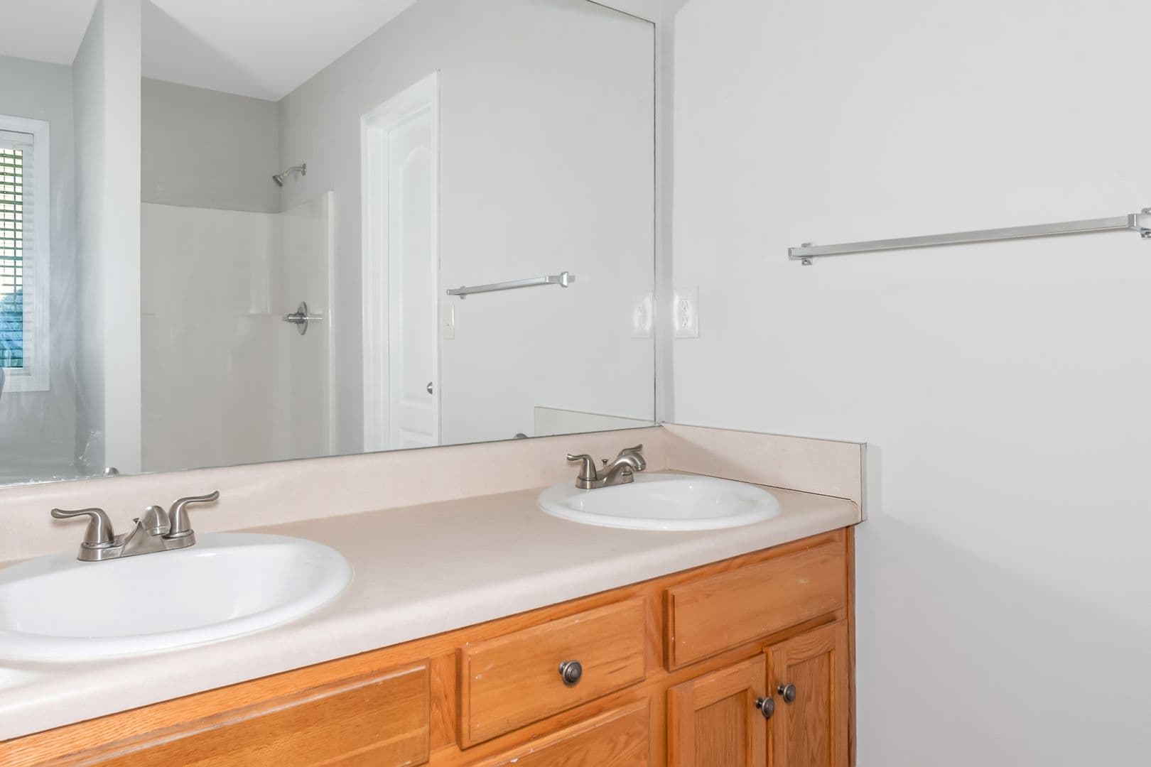 Villa Rica House: 202 Millpond Pkwy